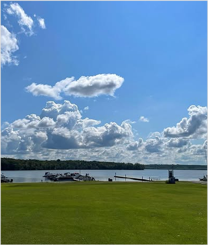 Cross Lake Inn & Marina