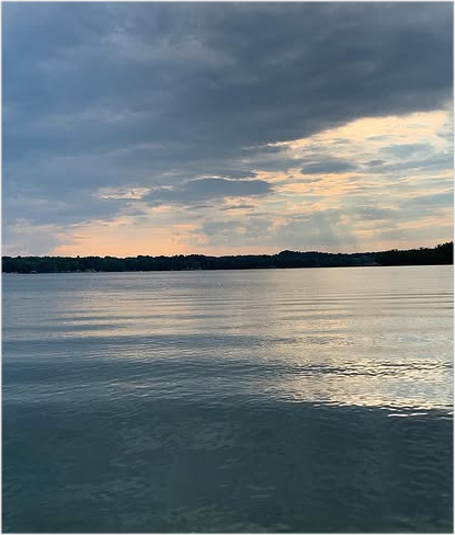 Cross Lake Inn & Marina